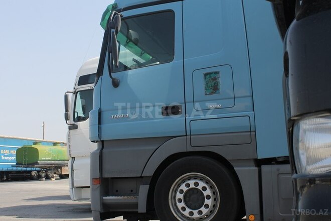 Mercedes Actros 1844 2008, 84,900 km - 12.0 л - Bakı
