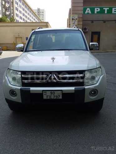 Mitsubishi Pajero 2008, 190 km - 0.3 л - Bakı