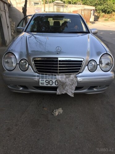 Mercedes E 240 2000, 260,300 km - 2.6 l - Bakı