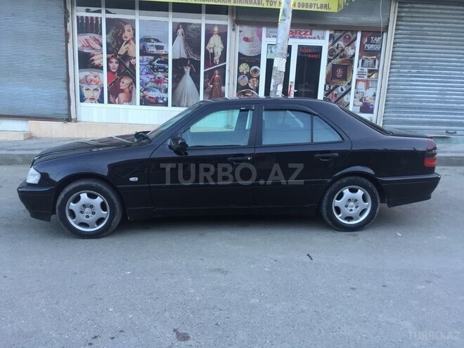 Mercedes C 180 1997, 380,000 km - 1.8 л - Tovuz