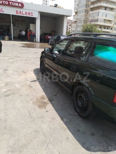 Opel Astra 2000, 400,500 km - 0.2 l - Balakən