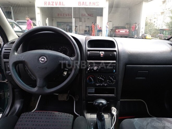 Opel Astra 2000, 400,500 km - 0.2 l - Balakən