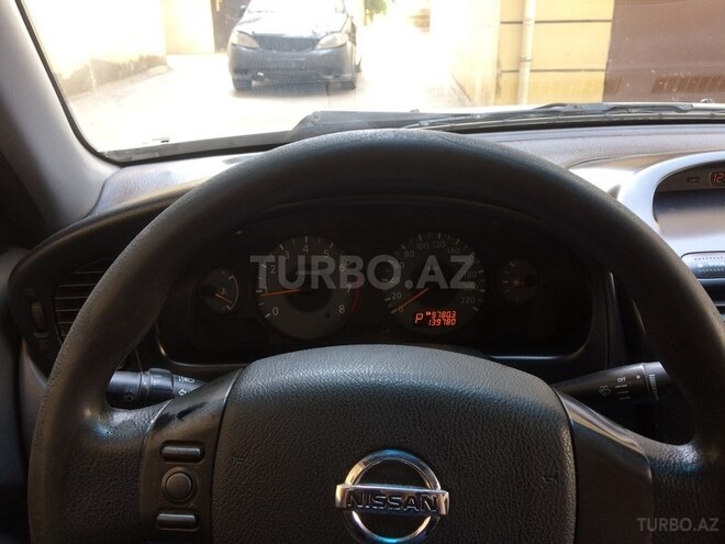 Nissan Sunny 2011, 140,000 km - 1.6 l - Bakı
