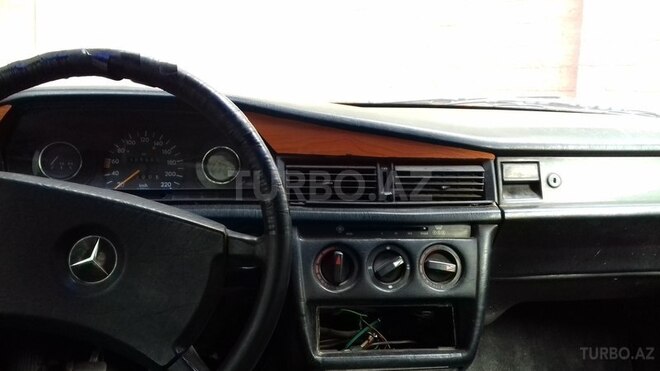 Mercedes 190 1985, 267,000 km - 2.0 l - Bakı