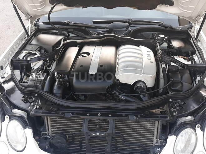 Mercedes E 270 2002, 222,220 km - 2.7 l - Gəncə