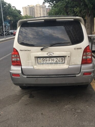 Hyundai Terracan 2004, 250,000 km - 2.9 l - Bakı