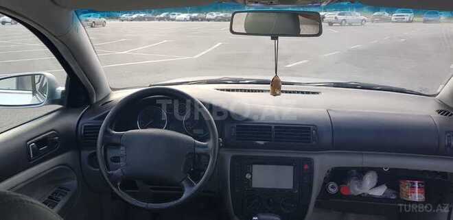 Volkswagen Passat 2001, 220,000 km - 1.8 l - Sumqayıt