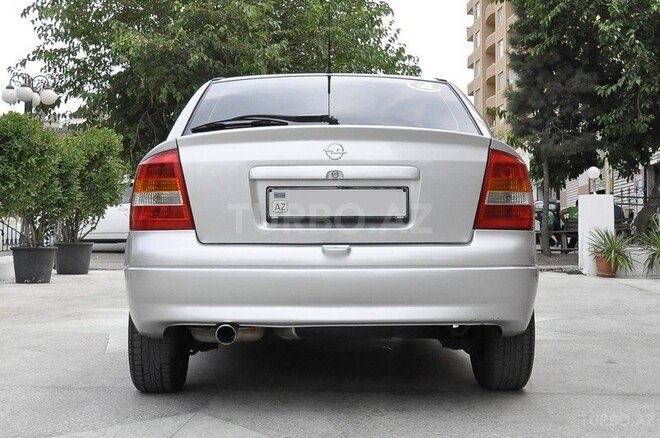 Opel Astra 1998, 242,745 km - 2.0 l - Bakı