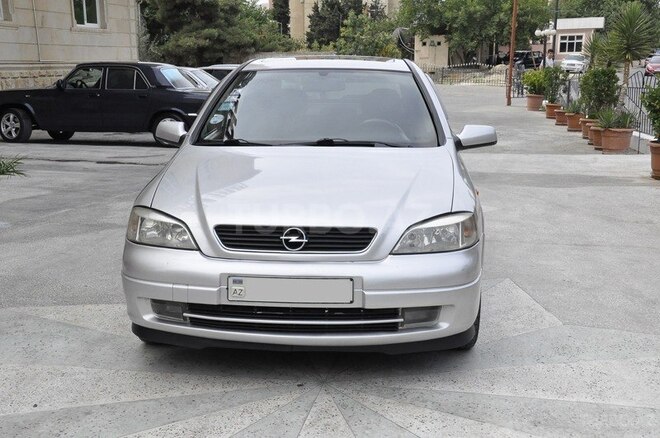 Opel Astra 1998, 242,745 km - 2.0 l - Bakı
