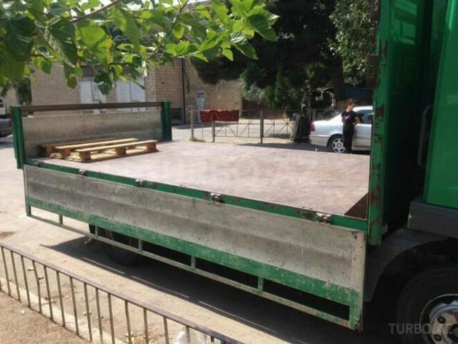 Mercedes Atego 817 1999, 393,032 km - 20.0 l - Sumqayıt