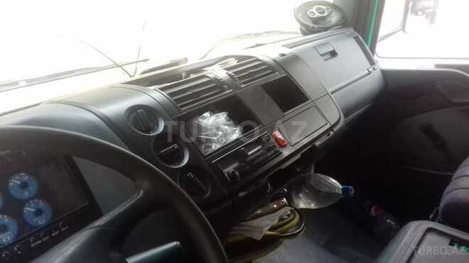 Mercedes Atego 817 1999, 393,032 km - 20.0 l - Sumqayıt