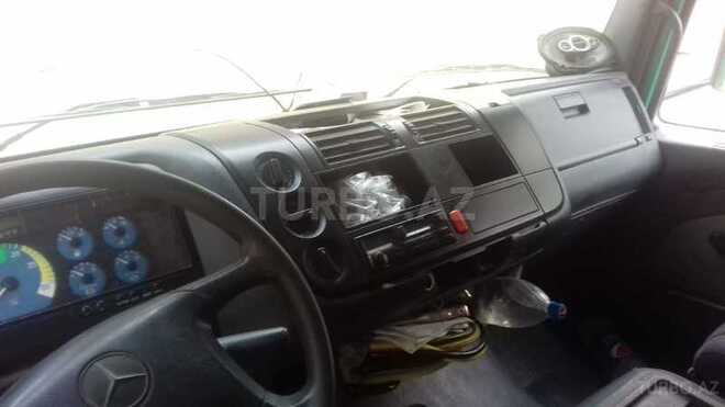 Mercedes Atego 817 1999, 393,032 km - 20.0 l - Sumqayıt