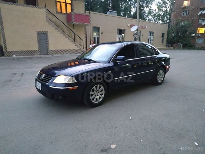 Volkswagen Passat 2003, 201,412 km - 1.8 l - Gəncə