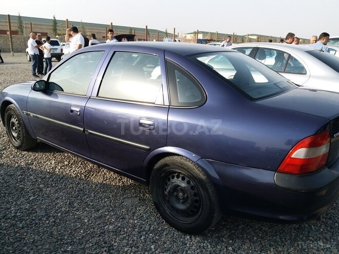 Opel Vectra 1997, 227,125 km - 1.6 l - Gədəbəy