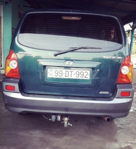 Hyundai Terracan 2002, 230,000 km - 2.9 l - İmişli
