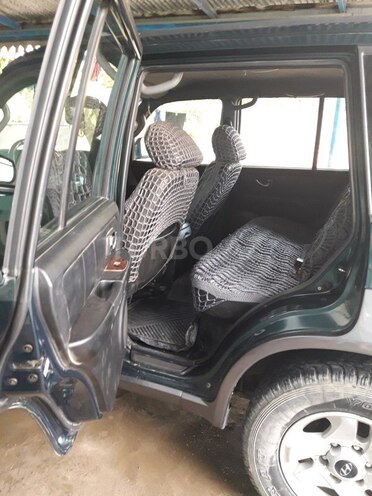 Hyundai Terracan 2002, 230,000 km - 2.9 l - İmişli