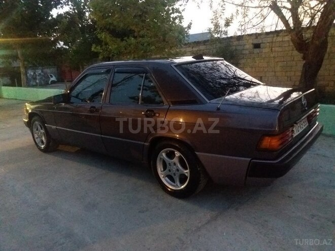 Mercedes 190 1991, 410,000 km - 2.0 л - Mingəçevir