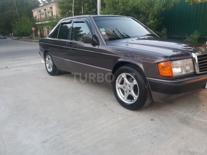 Mercedes 190 1991, 410,000 km - 2.0 л - Mingəçevir