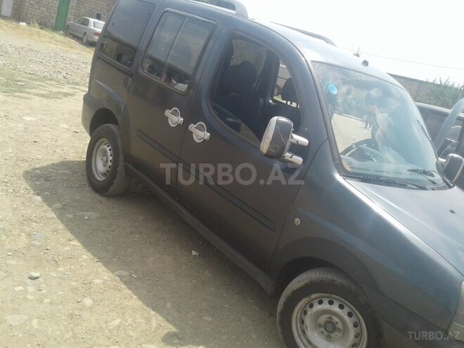 Fiat Doblo 2003, 5,555,555 km - 1.9 l - Salyan