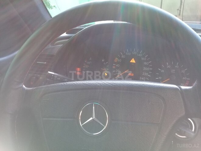 Mercedes C 200 1999, 316,000 km - 2.0 l - Sumqayıt