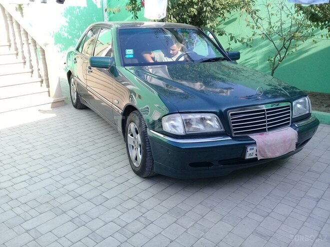 Mercedes C 200 1999, 316,000 km - 2.0 l - Sumqayıt