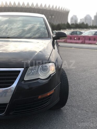 Volkswagen Passat 2005, 253,500 km - 2.0 l - Bakı