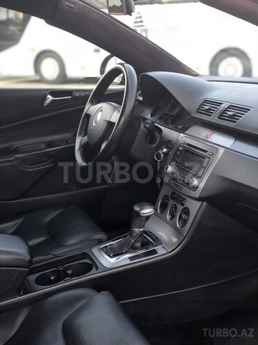 Volkswagen Passat 2005, 253,500 km - 2.0 l - Bakı