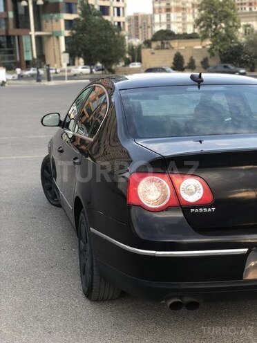 Volkswagen Passat 2005, 253,500 km - 2.0 l - Bakı