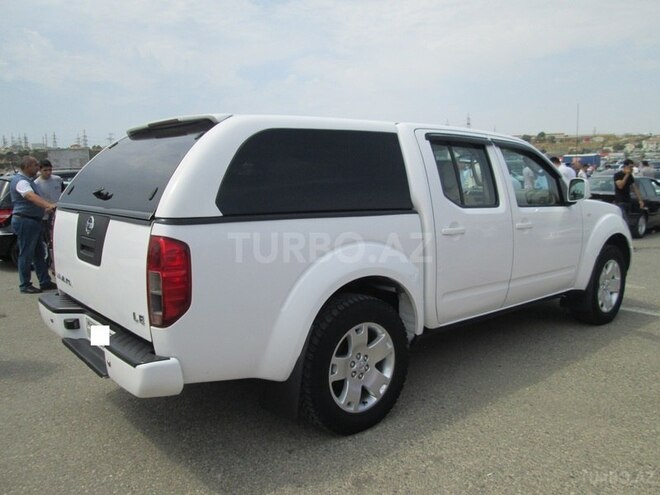 Nissan Navara 2012, 186,500 km - 2.5 l - Bakı
