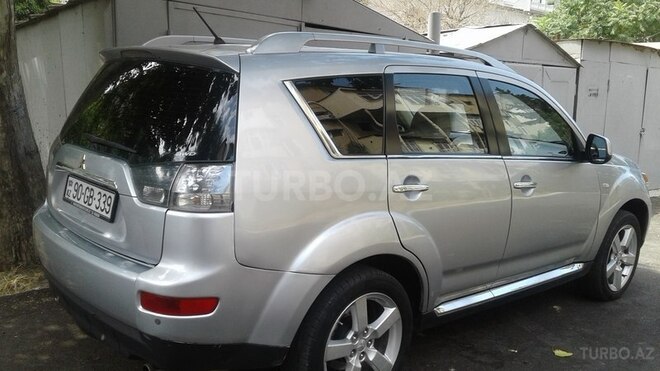 Mitsubishi Outlander 2008, 250,000 km - 3.0 l - Bakı
