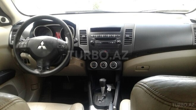 Mitsubishi Outlander 2008, 250,000 km - 3.0 l - Bakı