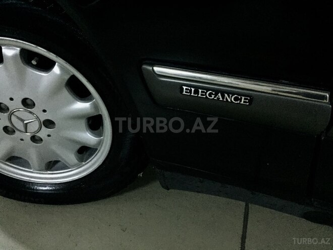 Mercedes E 240 1999, 220,000 km - 2.4 l - Bakı