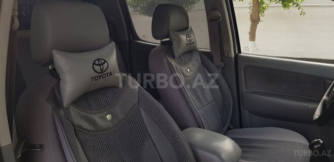 Toyota Hilux 2010, 18,000 km - 0.3 l - Ağdaş
