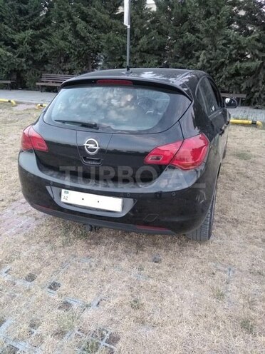 Opel Astra 2010, 184,000 km - 1.7 л - Şəmkir