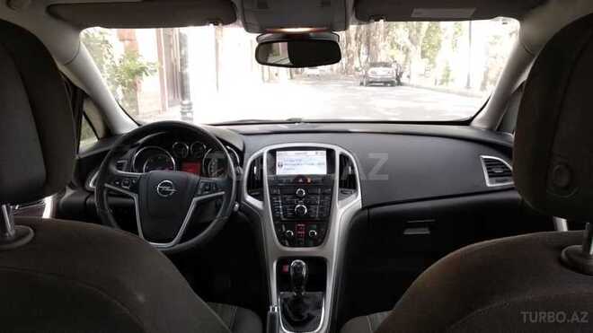 Opel Astra 2010, 184,000 km - 1.7 л - Şəmkir