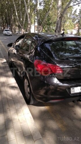 Opel Astra 2010, 184,000 km - 1.7 л - Şəmkir