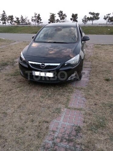 Opel Astra 2010, 184,000 km - 1.7 л - Şəmkir