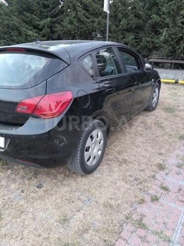Opel Astra 2010, 184,000 km - 1.7 л - Şəmkir
