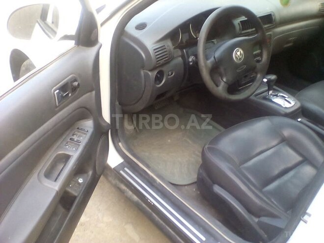 Volkswagen Passat 2003, 216,000 km - 1.8 l - Gəncə