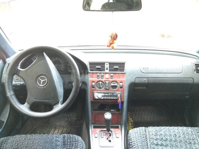 Mercedes C 180 1999, 236,000 km - 0.2 l - Xırdalan