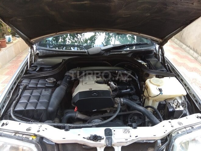 Mercedes C 180 1999, 236,000 km - 0.2 l - Xırdalan