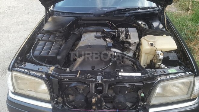 Mercedes C 180 1995, 163,325 km - 1.8 l - Gəncə