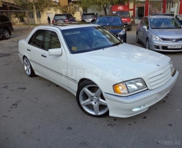 Mercedes C 230 1999, 228,000 km - 2.3 l - Bakı