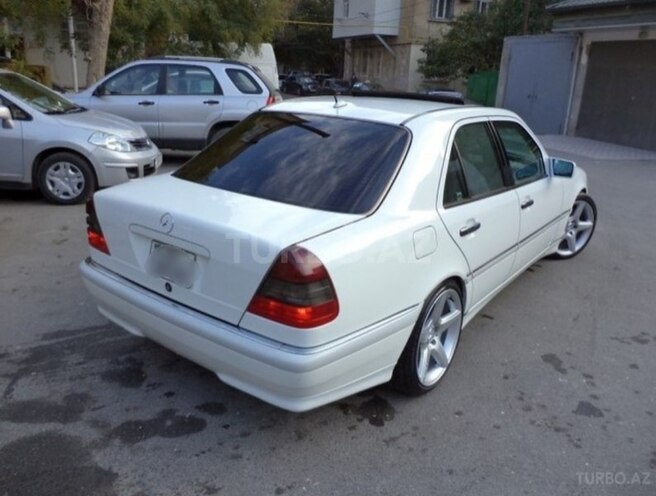 Mercedes C 230 1999, 228,000 km - 2.3 l - Bakı