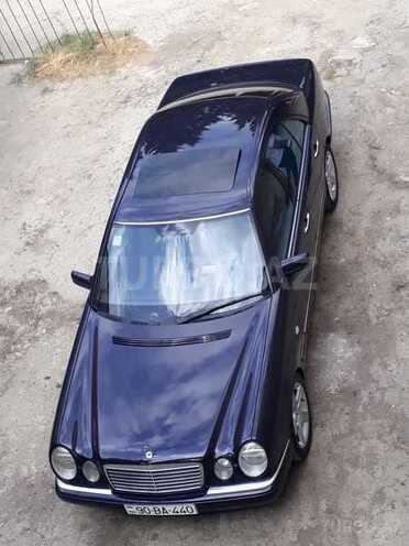 Mercedes E 240 1999, 240,000 km - 2.4 l - Bakı
