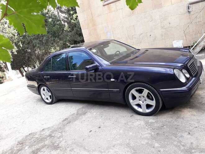 Mercedes E 240 1999, 240,000 km - 2.4 l - Bakı