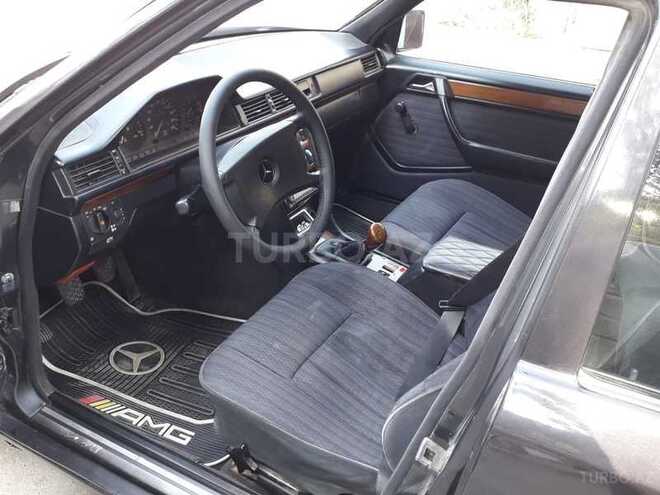 Mercedes E 230 1992, 110,000 km - 2.3 л - Bakı
