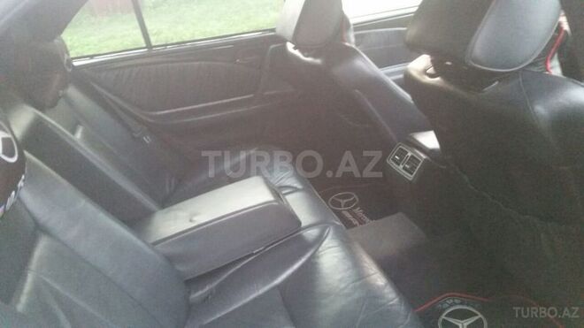 Mercedes E 280 1998, 228,000 km - 2.8 l - Zaqatala