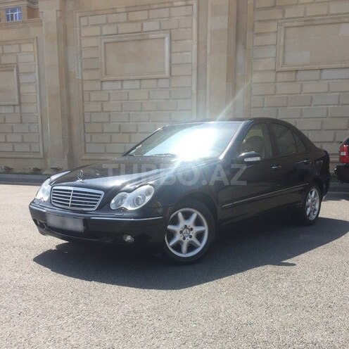 Mercedes C 240 2003, 243,500 km - 2.6 l - Bakı