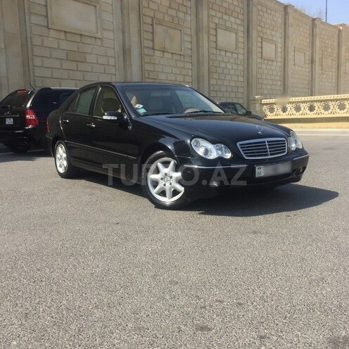 Mercedes C 240 2003, 243,500 km - 2.6 l - Bakı